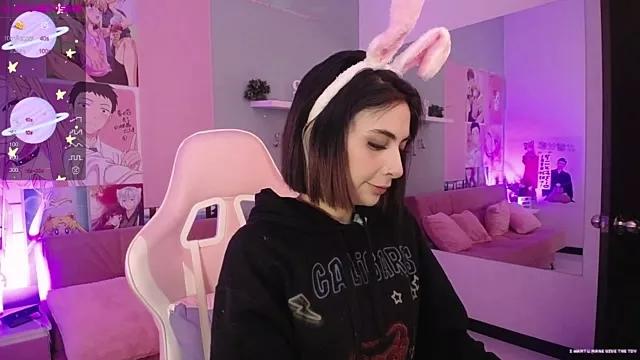 nini_love01 on StripChat 