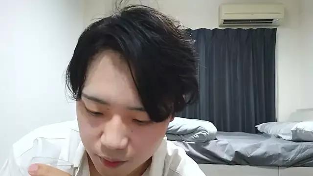 nunnun00 on StripChat 