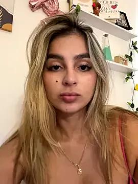 oriana_zoeee on StripChat