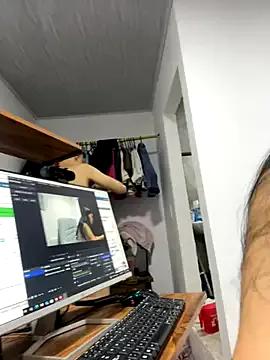 pareja_curiosa19's avatar