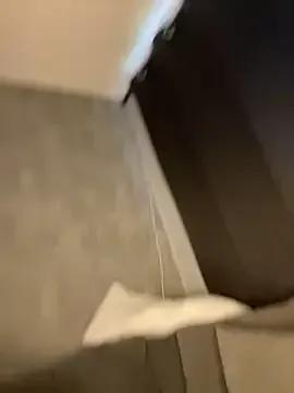 riri_bstvx — Oil up and tits out 5 mins