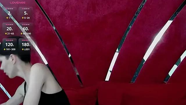 Roxxy_Rouge on StripChat 