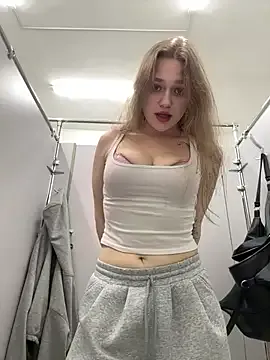 RussianWoman on StripChat