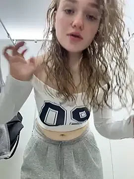 RussianWoman on StripChat