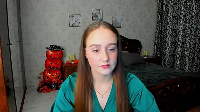 SabrinaCandi on StripChat