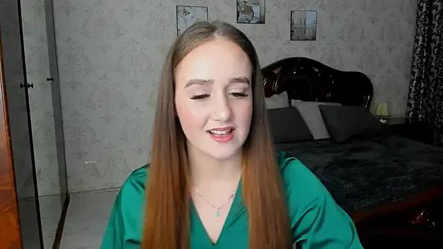 SabrinaCandi on StripChat