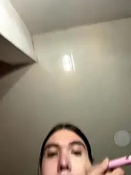 saracaball_ on StripChat 