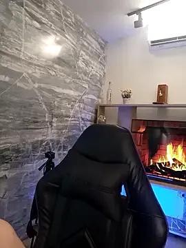 saracaball_ on StripChat 