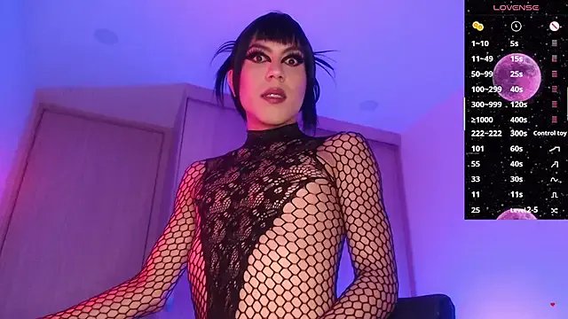 SASSYBlTCH on StripChat 