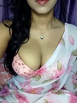 simi_love on StripChat 