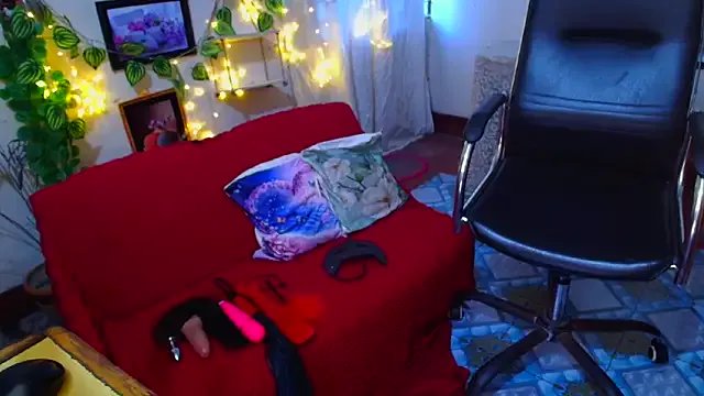 SnoowForYou on StripChat 