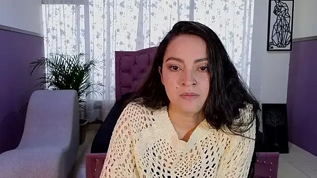 sweet_ahinara on StripChat 