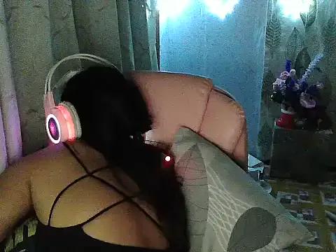 Sweet_Asian25 on StripChat 