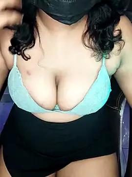 Viviennemoon_tlgu on StripChat 