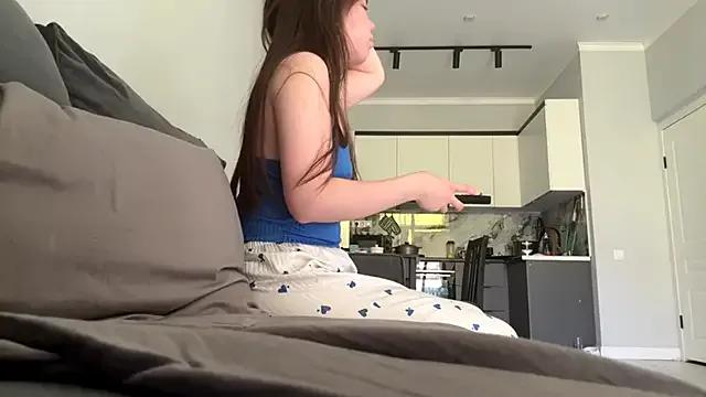 Wow_Akemi on StripChat 