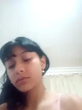 xoxo_milk on StripChat 