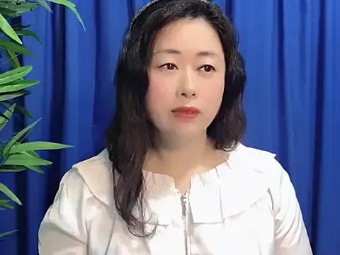 yaoyao22678 on StripChat 