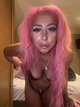 zara_bellexx on StripChat 