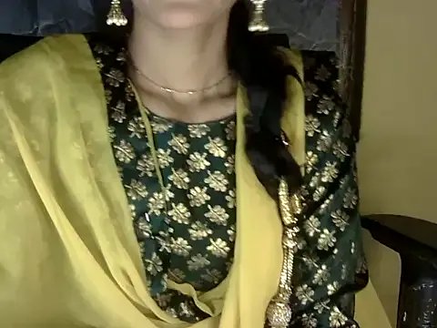 zara_Khan0 on StripChat 