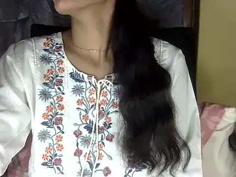 zara_Khan0 on StripChat 