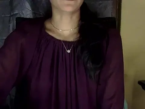 zara_Khan0